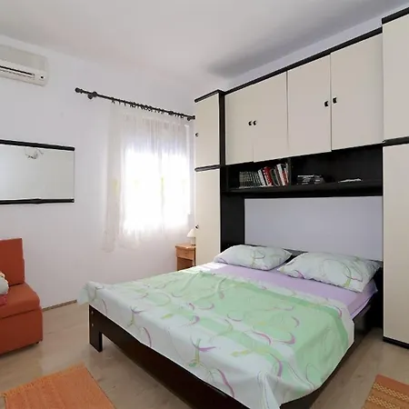 Apartment Julija Govedari